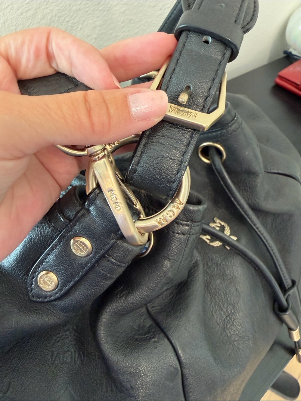 MCM black leather drawstring bucket bag with gold hardware - Picture 10 of 15